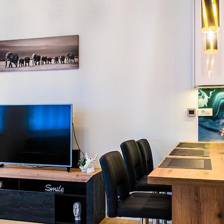 Flexible Selfcheckins 38 - Zagreb - Garage - Loggia - New - Luxury - Apartment Luaran gambar